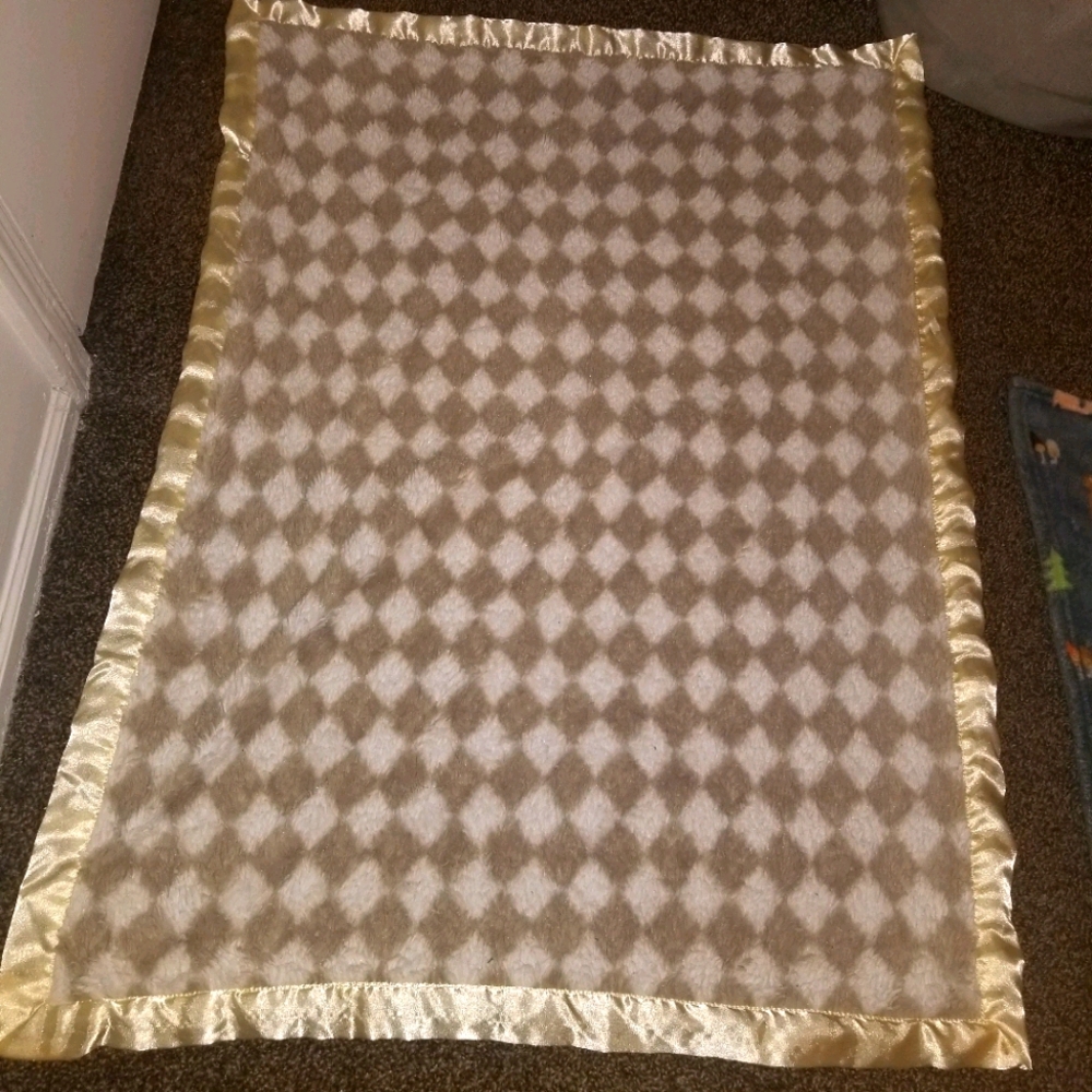 🌟Bundle and Save🌟 White/Tan Baby Blanket